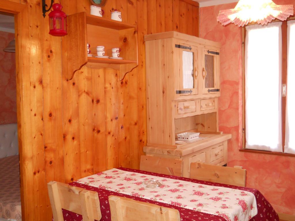 Apartament Alloggio Castello Tesino Pokój zdjęcie